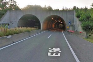 Tunnelreinigung: Nachtschichten in Tunnels zwischen Klagenfurt und Völkermarkt. Foto: Google Street View