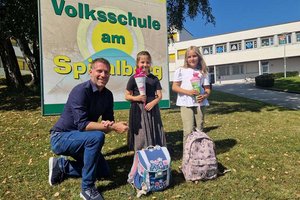 Bildungsreferent Vizebürgermeister Mag. Philipp Liesnig wünscht allen Klagenfurter Schulkindern einen tollen Start. Foto: Büro Liesnig