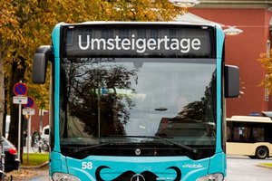 Umsteigertage: Eine Woche lang Bus und Bahn kostenfrei testen. Foto: KMG