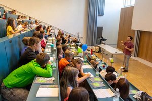 An der Uni Klagenfurt: Kinderuniversität für Volksschulen. Foto: aau/Rudi Kaller