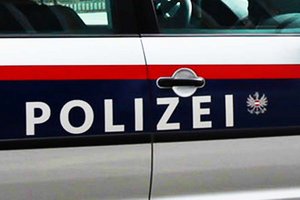 Mehrere tausend Euro Schaden: Bankomatkarte aus Auto gestohlen