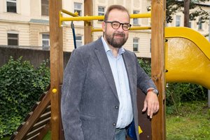 Dr. Thomas Trabi neuer Primar an Kinder- und Jugendpsychiatrie. Foto: KABEG/Hitzberger