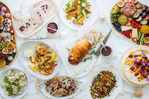 Klagenfurts Kulinarik-Szene: Eine Kostprobe der lokalen und internationalen Küche, die Sie in den Restaurants, Cafés und Märkten der Stadt finden können