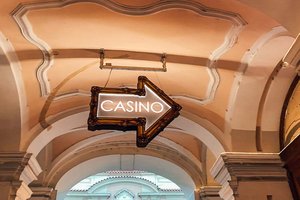 Online in Spielbanken spielen - Alternative zu landbasierten Casinos?