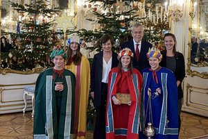 Ebenthaler Sternsinger beim Bundespräsidenten. Foto: kath-kirche-kaernten.at