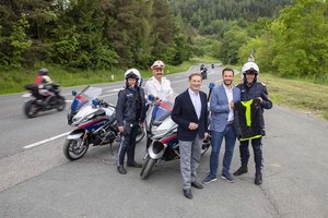 Neue „Airbag-Westen“ für Kärntner Motorradpolizei. Foto: Büro LR Schuschnig