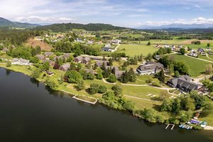 Vielzahl an Wassersportaktivitäten direkt am Gelände. Foto: Krivograd Peter
