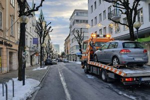 Achtung, Abschleppgefahr: ÖAMTC warnt vor Falschparken im Weihnachtstrubel. Foto: Mein Klagenfurt/Symbolbild