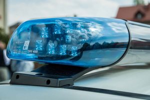 Blaulicht eines in Werkstätte abgestellten Einsatzfahrzeuges gestohlen. Foto: Symbolbild