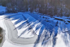 Aichwaldsee wird zu Silvester fürs Eislaufen freigegeben. Foto: Eislaufverein Wörthersee