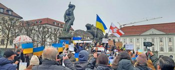 Am Neuen Platz: Kundgebung für den Frieden in der Ukraine