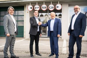 Staffelübergabe bei der PSG: Andreas Waldher übergibt die Geschäftsführung an David Kovacevic. v.l.: STW-Vorstand Harald Tschurnig, Neuer PSG-Geschäftsführer David Kovacevic, Andreas Waldher, STW-Vorstand Erwin Smole). Foto: STW / Michael Stabentheiner