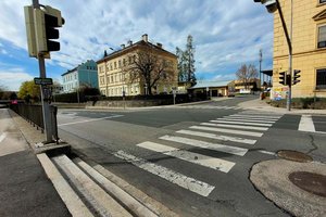 Der Fußgängerübergang in der Völkermarkter Straße auf Höhe Alois Schader Straße ist nicht barrierefrei benützbar. Foto: Mein Klagenfurt