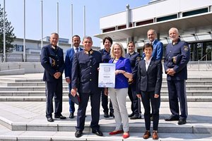 Polizei und Universität Klagenfurt besiegeln Sicherheitspartnerschaft. Foto: aau/Helge Bauer