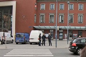 Handfeste Schlägerei zwischen vier Männern am Vorplatz des Hauptbahnhofs. Foto: Mein Klagenfurt
