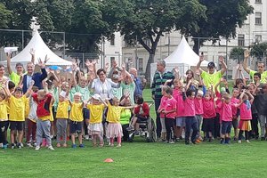 Eröffnung der „Funtastico“-Ferienwochen am Koschatsportplatz. Foto: Büro LHStv.in Prettner