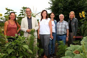 Drogenberatung VIVA: Genussfeier im Therapiegarten! Foto: StadtKommunikatio /Hannes Krainz