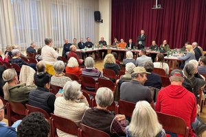 Großes Interesse und rege Beteiligung am Stadtteilgespräch in Waidmannsdorf. Foto: StadtKommunikaton