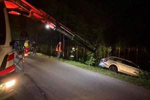 Einsatz der FF Mieger auf der L100 Miegerer Landesstraße. Foto: FF Mieger