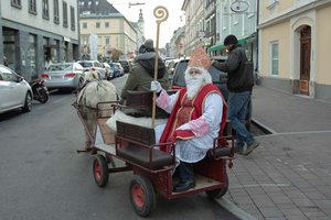 Nikolausbesuche am 5. Dezember in Klagenfurt. Foto: Referat für Stadtpastoral