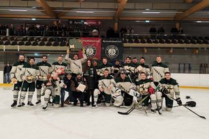 Soldaten mit Herz und Reifnitz Trouts erfüllen Kinderwünsche im Josefinum Viktring. Foto: Soldaten mit Herz