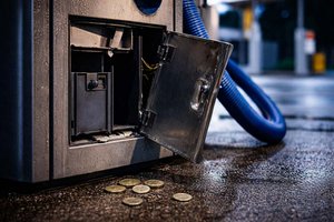 Staubsaugerautomat bei Klagenfurter Tankstelle aufgebrochen. Foto: Symbolbild