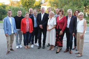 Staatssekretär Jörg Leichtfried bei Kamingespräch in Velden. Foto: Klaus Zerche/KK