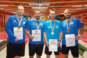 Das Siegerteam des KSK Klagenfurt-Magdalensberg. von links: Patrick Geier, Daniel Waldhauser, Martin Oberrauner und der Tagesbeste, Roman Leitner. Foto: zVg