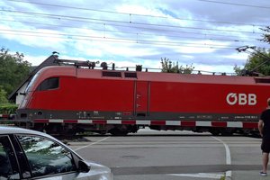 Krumpendorf: Zwei modernisierte Bahnübergänge ab 2. November wieder offen. Foto: ÖBB