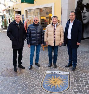 GR Prof. Mag. Alois Dolinar, Vzbgm. Dr. Alexander Kastner sowie die Bürgermeister Christian Scheider und Aleš Bržan. Foto: SK