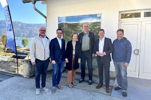 Bgm. Gemeinde Treffen Klaus Glanznig, LR Sebastian Schuschnig, TVB-Obfrau Gerlitzen Alpe/Ossiacher See Veronika Zorn-Jäger, GF Tourismusregion Villach Georg Overs, LR Daniel Fellner, Marc Horbal Tourismusregion Villach. Foto: Büro LR Schuschnig/Habich