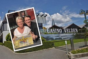Die glückliche Gewinnerin mit Casinodirektorin Marion Roseneder. Foto: Casino Velden