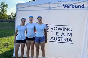 Klagenfurter Nachwuchsruderin Lia Sommeregger (im Bild 1. v.l.)  glänzt bei Olympic Hopes in Polen. Foto: zVg