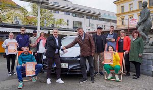 Hauptsponsor Autohaus Eisner: Finanzierung für After Work Markt steht. Foto: StadtKommunikation / Zechner