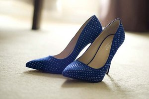 Einbrecher hatte es auf Damenschuhe abgesehen. Foto: Symbolbild