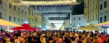 Glühwein-Opening: Die vorweihnachtliche Zeit ist eingeläutet. Foto: Mein Klagenfurt