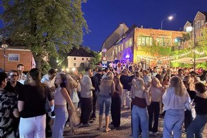 Rund 400 Gäste feierten beim zweiten KLUbbing im Lendhafen. Foto: zVg