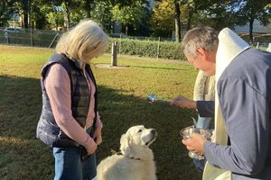 Die Tiere werden einzeln gesegnet. Foto: KK