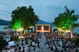 „Movie at the Lake“: Freiluftkino im Strandbad Klagenfurt zeigt „Der König der Löwen“. Foto: Bernhard Horst