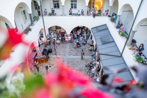 Die Klagenfurter DonnerSzenen sind in der Halbzeit angekommen. Foto: Der Schindler