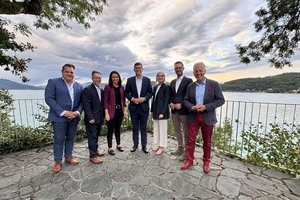 Hannes Mak, Markus Malle, Stefanie Ofner, Martin Gruber, Sandra Lassnig, Sebastian Schuschnig, Herbert Gaggl. Foto: ÖVP-Landtagsclub 