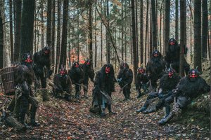 Die Alpenland Teifl freuen sich auf viele Besucher, die gemeinsam das Brauchtum genießen und gleichzeitig Gutes tun wollen. Foto: Alpenland Teifl