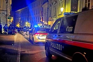 Massenschlägerei vor Lokal in der Herrengasse. Foto: Mein Klagenfurt