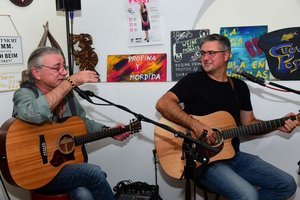 Wohnzimmerkonzert in der Wein-Bar Mariquita Osterwitzgasse. Foto: Gerhard Kulterer