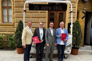 Wolfgang Muchitsch, Verkehrsverbund Kärnten Geschäftsführer Christian Heschtera, Landesrat Sebastian Schuschnig und Prokurist Günther Jäger (von links). Foto: Büro LR Schuschnig