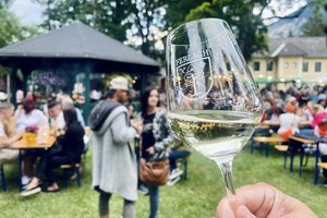 Am 21. Juni: Alpen-Adria-Weinfest verwandelt Ferlach in Genusszone. Foto: Monika Klengl
