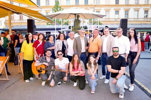 Freitagabend startete der beliebte After Work Markt in die sechste Saison. Foto: Stadtmarketing
