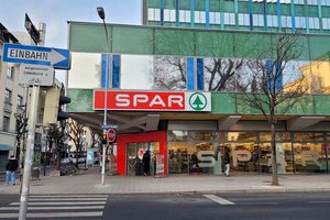 Umbau: Spar in der Bahnhofstraße sperrt am 10. Jänner zu. Foto: Mein Klagenfurt