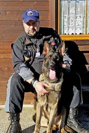 Hundetrainer, Obmann Dir. Josef Pickl-Hafner vom SVÖ Wörthersee. Foto: SVÖ Wörthersee