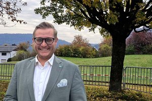 Julian Geier informierte vor Ort über das Moritzwäldchen